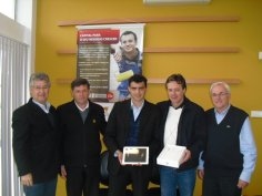 Imagem do post Agente da Credisol recebe premiação do Sebrae por se destacar no Programa Juro Zero